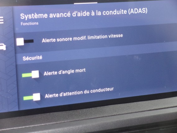 CITROEN JUMPY Jumpy Cabine Approfondie-014.jpg